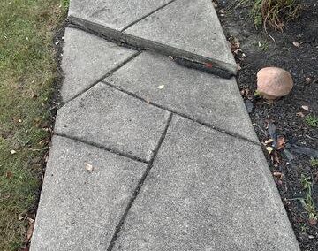 Leveling and sealing walkways in Bowling Green, OH